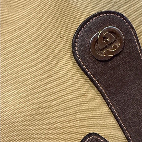 Authentic Vintage Gucci Sherry Line Tan Canvas Tote with Signature Straps - Picture 5 of 16